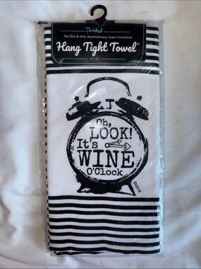 Twisted Hang Tight Towel